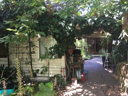 3-bedroom shared house / townhouse, Olive Road - Photo 3