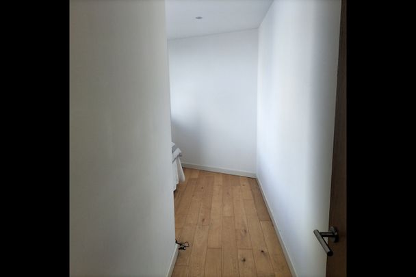 Room in a Shared Flat, Altyre Road, CR0 - Photo 1