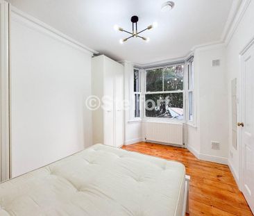 4 bedroom terraced house to rent - Photo 2