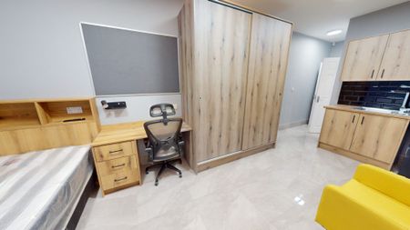 242 Tiverton Road Birmingham - Photo 2