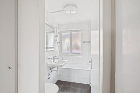 4.5 Zimmer, 85 m², 5. Stock - Photo 2