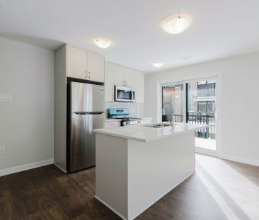 For Lease - 911 Creekway Private, Kanata, Ontario - Photo 2