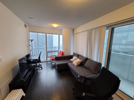 For Lease - 100 Harbour Street Unit# 4110, Toronto, Ontario - Photo 2