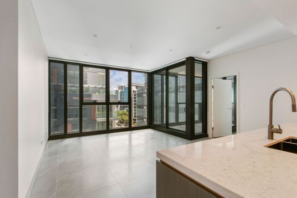 Jqz Stunning Two Bedroom - Photo 1