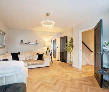 4 bedroom terraced house to rent - Photo 2