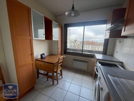 Location Appartement 2 pièces 51m² ANGOULEME 16000 - Photo 4