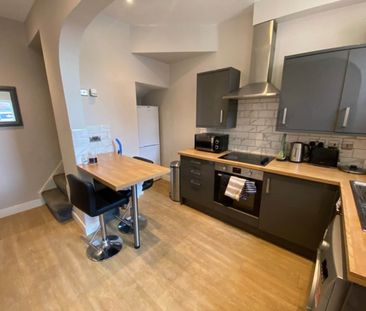 Raincliffe Grove (Room 3), East End Park, Leeds - Photo 5