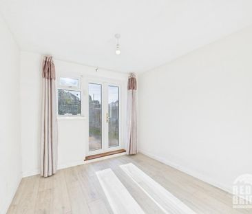 2 bedroom bungalow to rent - Photo 1