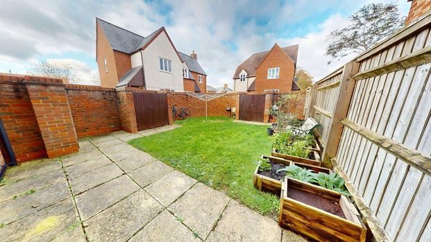 1 bedroom flat to rent - Photo 1