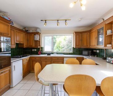 Bascott Road,Bournemouth - Photo 6