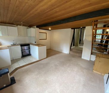 2 bedroom cottage to rent - Photo 1