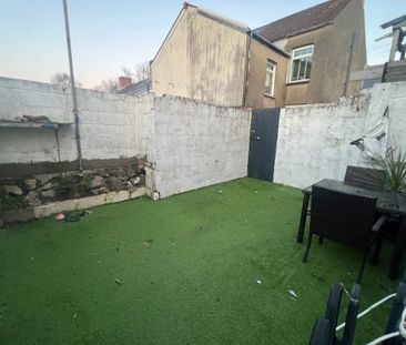 Main Street - Photo 6