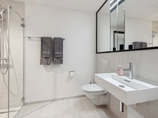 Baden - Appartement moderne dans la tour Akara - Photo 1