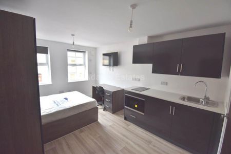 Studio to rent - Photo 4