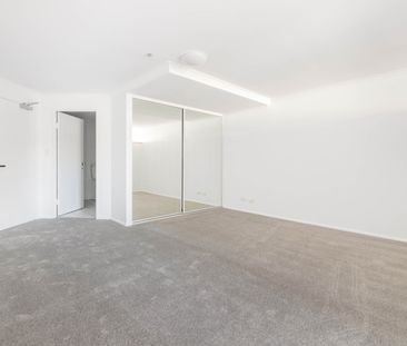 604/105 Campbell Street, Surry Hills NSW 2010 - Apartment For Rent ... - Photo 3