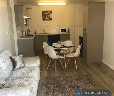 1 bedroom flat to rent - Photo 3