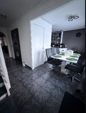 Kungsängen - 4rok - tillsv - 23.000kr/mån - Photo 3