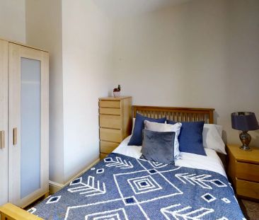 Pomona Street, Sheffield, S11 - Photo 1