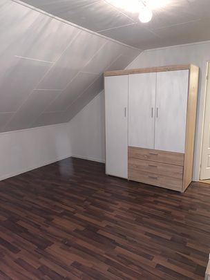 Nålvägen, Gusum - Foto 1