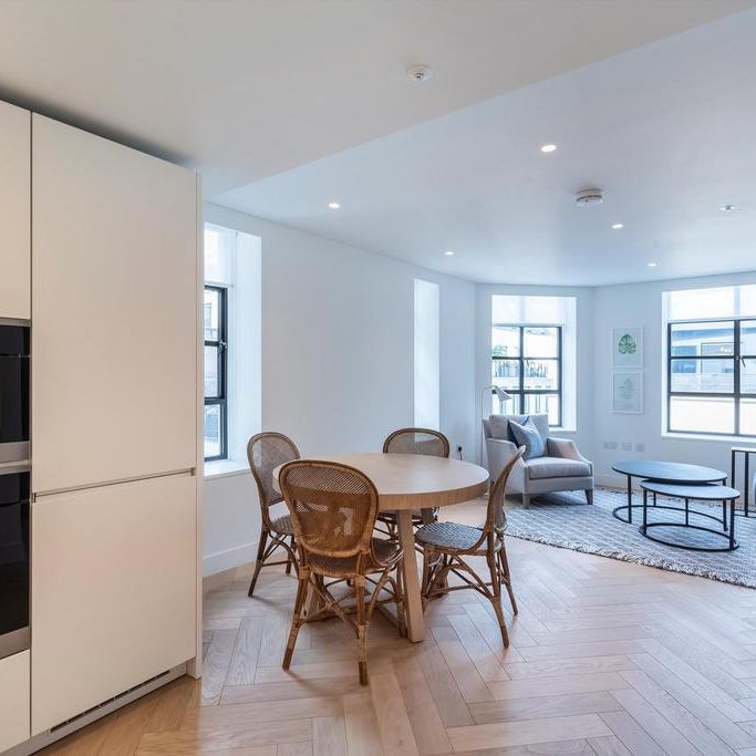 2 bedroom flat to rent - Photo 1