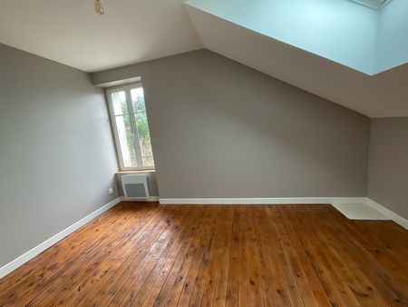 A LOUER - MAISON 94.11m² avec grand jardin et dépendances. - Photo 2