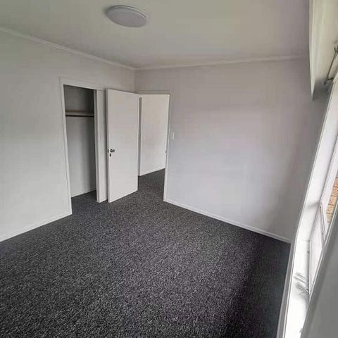 Westlake school zone 2 bedroom unit Glenfield - Photo 1