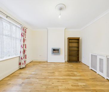 3 bedroom maisonette to rent - Photo 2