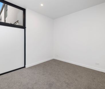 Luxury Three-Storey Townhouse in the Heart of McKinnon Secondary Co... - Photo 3