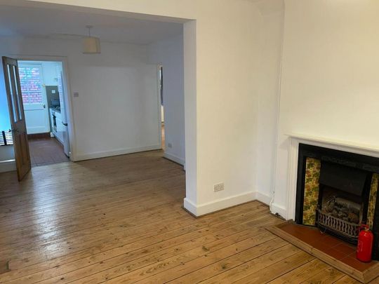 2 bedroom house to rent - Photo 1