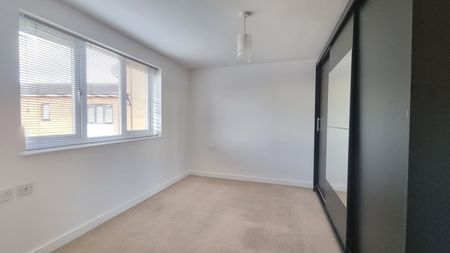 2 bedroom apartment to rent - Photo 3