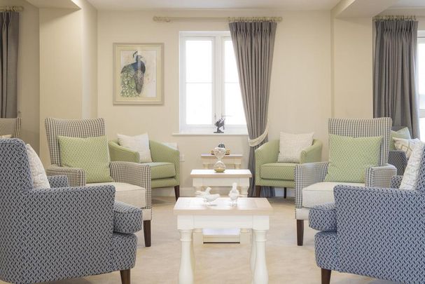 2 bedroom retirement property to rent - Photo 1