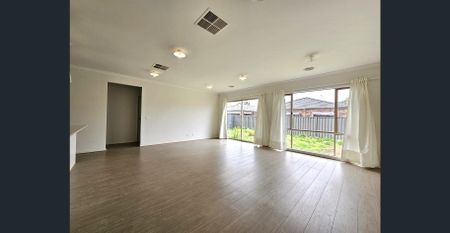20 Parkview Street - Spacious 4 Bedroom House in Harkness - Photo 3
