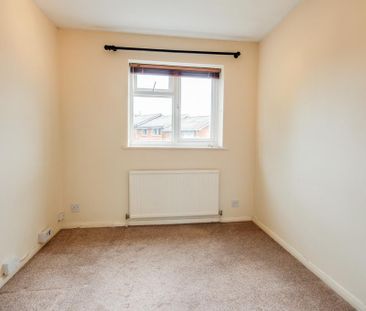 3 bedroom link detached house to rent - Photo 5