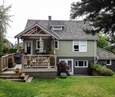 West Vancouver Ambleside House - Photo 5