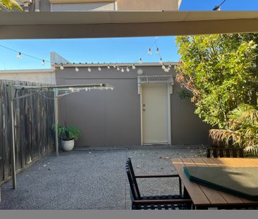 Keilor East - Photo 6