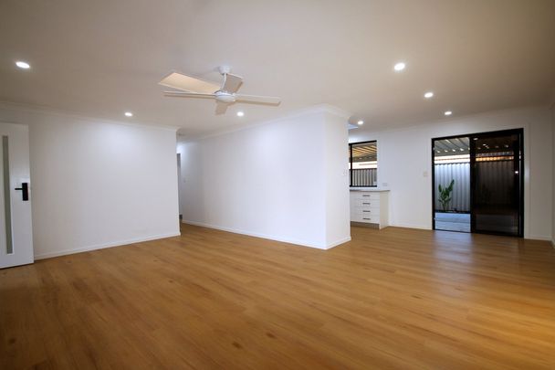 Spacious Family Duplex in a Convenient Ashmore Location - Photo 1