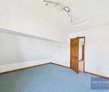 5 bedroom detached house to rent - Photo 2