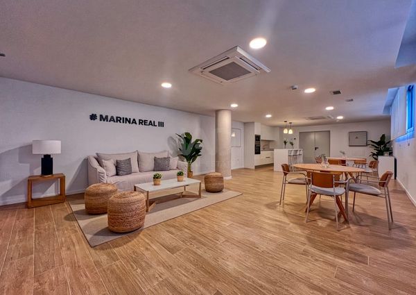 Alicante, Valencian Community 03700