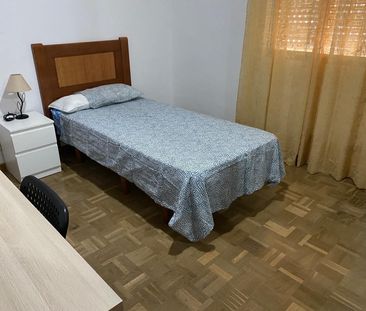 Piso de alquiler en Calle Conejito de Málaga, 5, La Luz - El Torcal - Photo 5