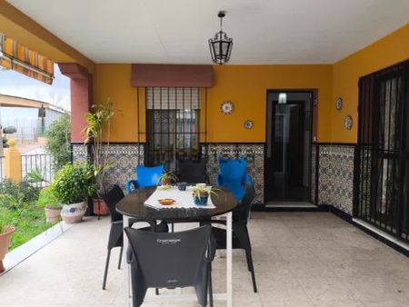 Alquiler de casa o chalet independiente en Coin - Photo 3