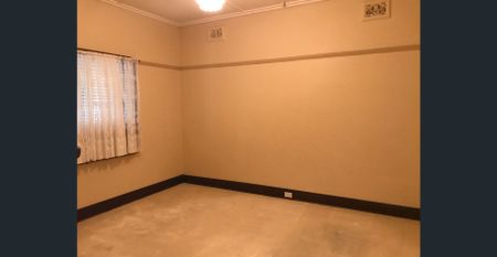 Sought After Location and Old World Charm - Photo 4