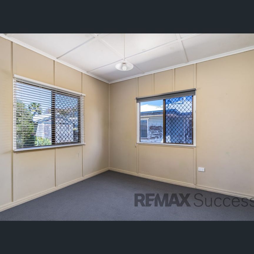42 Dalmeny Street, Wilsonton, Qld 4350 - Photo 1