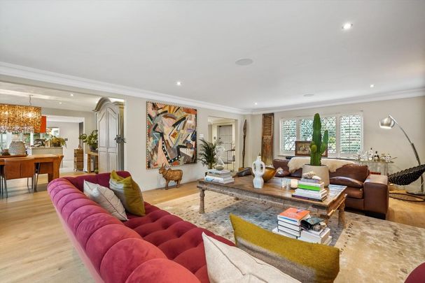 6 bedroom detached house to rent - Photo 1