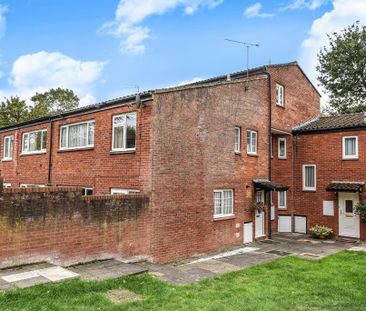 2 bedroom maisonette to rent - Photo 6