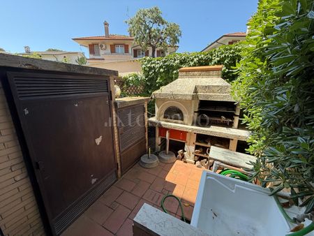 Villa Bifamiliare a Fiumicino in Via Portofino - Photo 5