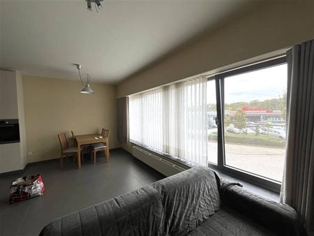 Appartement te huur - Photo 2