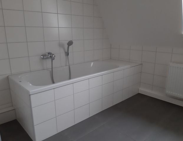 Viel Platz mit Blick ins Grüne! - Foto 1