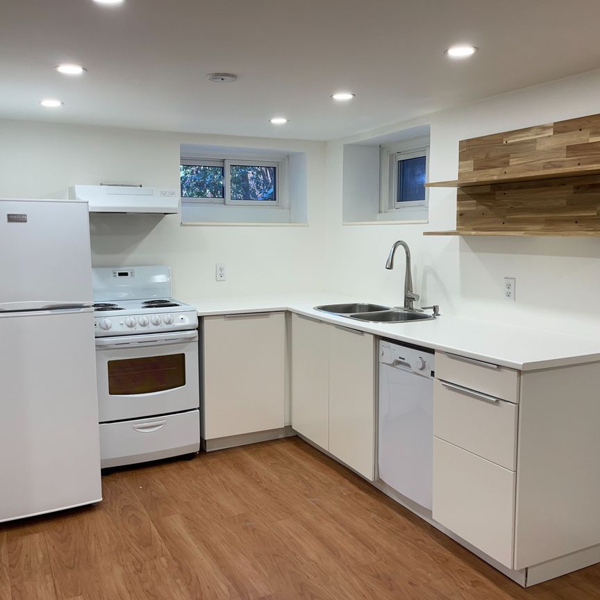 For Lease - 216 Geoffrey Street Unit# Lower, Toronto, Ontario - Photo 1