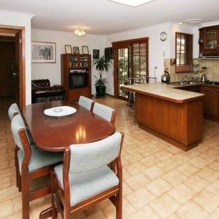 Spacious Family Home in Prime Location - Photo 4