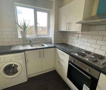 Wren Close, Edmonton, N9 - Photo 6